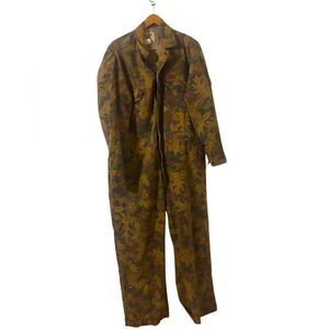 Vintage Gunflint Camo Hunting Jumpsuit. Pockets Collared Made In USA XXL-R
